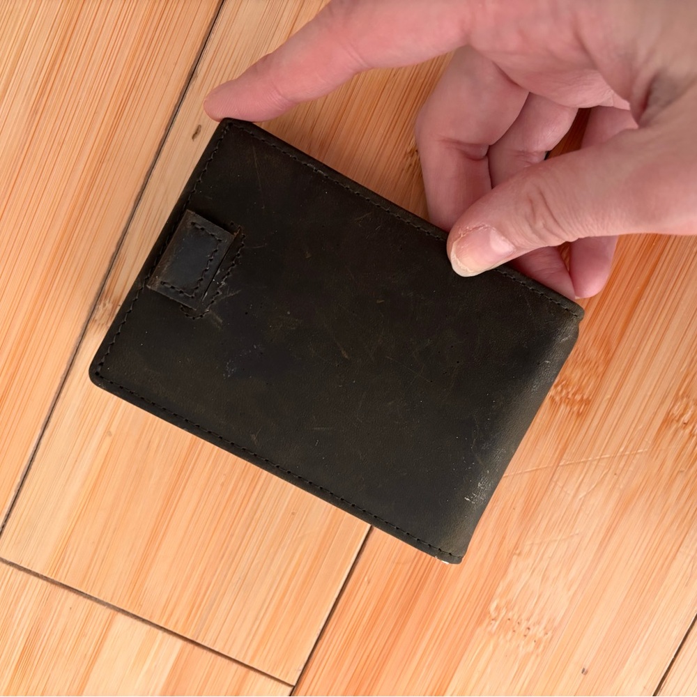 Apollo Leather Wallet with Money Clip - Picture 6 of 7
